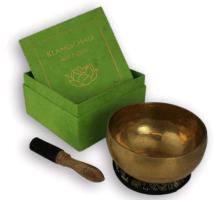 Klangschale in grüner Geschenkbox M mit Lotus-Box und Zubehör