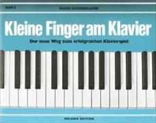 Kleine Finger am Klavier 2