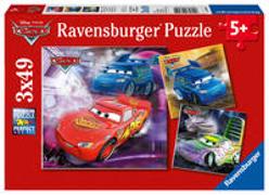 Ravensburger Kinderpuzzle - 09305 Auf der Rennstrecke - Puzzle für Kinder ab 5 Jahren, Disney Cars Puzzle mit 3x49 Teilen