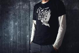 The Raven T-Shirt - XXL: (T-Shirt Size XXL)