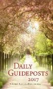 Daily Guideposts 2017 Large Print