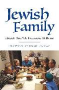 Jewish Family: Identity and Self-Formation at Home