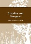 Extraños con Paraguas