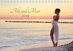 Akt und Meer (Tischkalender 2019 DIN A5 quer)