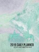 2019 Daily Planner for the Horse Owner and Rider: January - December 2019 Daily Calendar for the Horse Lover