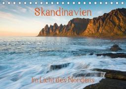 Skandinavien - Im Licht des NordensAT-Version (Tischkalender 2021 DIN A5 quer)