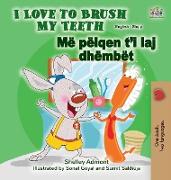 I Love to Brush My Teeth (English Albanian Bilingual Children's Book)