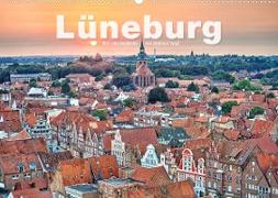 LÜNEBURG Ein- und Ausblicke von Andreas Voigt (Wandkalender 2022 DIN A2 quer)