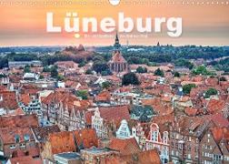 LÜNEBURG Ein- und Ausblicke von Andreas Voigt (Wandkalender 2022 DIN A3 quer)