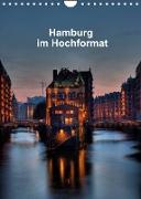 Hamburg im Hochformat (Wandkalender 2022 DIN A4 hoch)