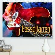 Bassgitarren in Szene gesetzt (Premium, hochwertiger DIN A2 Wandkalender 2022, Kunstdruck in Hochglanz)