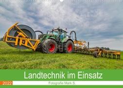 Landtechnik im Einsatz (Wandkalender 2022 DIN A2 quer)