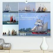 Traditionsschiffe auf dem Limfjord (Premium, hochwertiger DIN A2 Wandkalender 2023, Kunstdruck in Hochglanz)