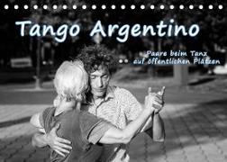 Tango Argentino - Paare beim Tanz auf öffentlichen Plätzen (Tischkalender 2023 DIN A5 quer)