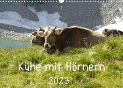 Kühe mit Hörnern (Wandkalender 2023 DIN A3 quer)