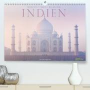 Indien: Menschen ¿ Farben ¿ Religionen (Premium, hochwertiger DIN A2 Wandkalender 2023, Kunstdruck in Hochglanz)