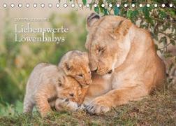 Emotionale Momente: Liebenswerte Löwenbabys / CH-Version (Tischkalender 2023 DIN A5 quer)