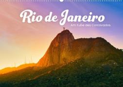 Rio de Janeiro - Am Fuße des Corcovados. (Wandkalender 2023 DIN A2 quer)
