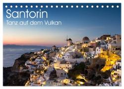 Santorin - Tanz auf dem Vulkan (Tischkalender 2024 DIN A5 quer), CALVENDO Monatskalender