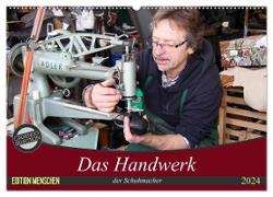 Das Handwerk der Schuhmacher (Wandkalender 2024 DIN A2 quer), CALVENDO Monatskalender
