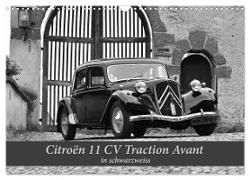 Citroën 11 CV Traction Avant in schwarzweiss (Wandkalender 2024 DIN A3 quer), CALVENDO Monatskalender