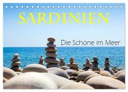 Sardinien - Die Schöne im Meer (Tischkalender 2024 DIN A5 quer), CALVENDO Monatskalender