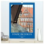 Stade im Fokus - Streifzug durch die Altstadt (hochwertiger Premium Wandkalender 2024 DIN A2 hoch), Kunstdruck in Hochglanz
