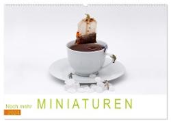 Noch mehr Miniaturen - Small little things (Wandkalender 2024 DIN A2 quer), CALVENDO Monatskalender