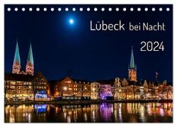 Lübeck bei Nacht (Tischkalender 2024 DIN A5 quer), CALVENDO Monatskalender