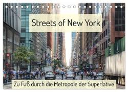 Streets of New York - Zu Fuß durch die Metropole der Superlative (Tischkalender 2024 DIN A5 quer), CALVENDO Monatskalender