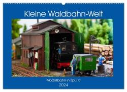Kleine Waldbahn-Welt - Modellbahn in Spur 0 (Wandkalender 2024 DIN A2 quer), CALVENDO Monatskalender