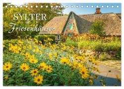 Sylter Friesenhäuser (Tischkalender 2024 DIN A5 quer), CALVENDO Monatskalender