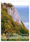 Im Nationalpark Jasmund - Naturwunder auf der Ostseeinsel Rügen (Wandkalender 2024 DIN A2 hoch), CALVENDO Monatskalender