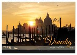 Venedig - Magie bei Nacht (Wandkalender 2024 DIN A2 quer), CALVENDO Monatskalender