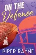 On the Defense (Large Print)