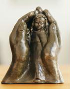 Miniatur "Zuflucht". 10 cm. Bronzefarbener Steinguss